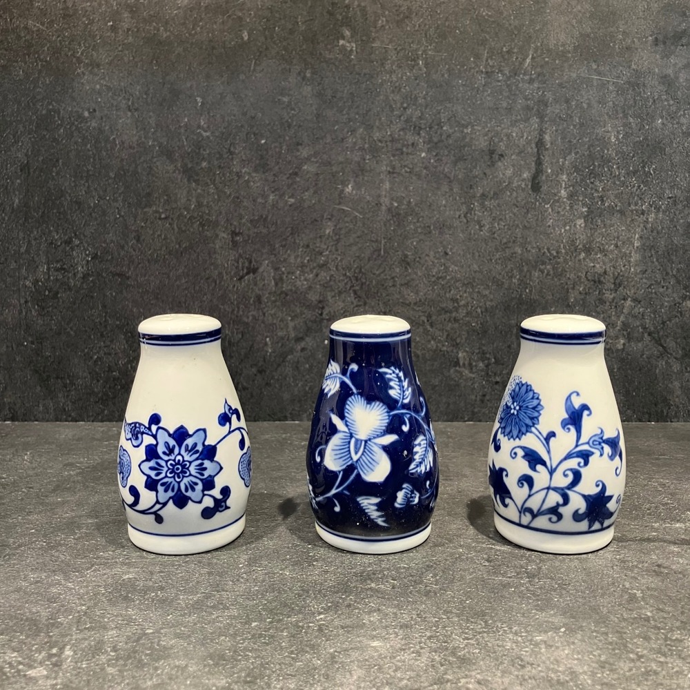 Pier 1 Blue White Floral Salt Pepper Shakers Set of 3 Chinoiserie Porcelain